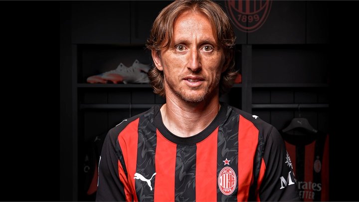 MilanWorldForum's tweet card. GDS: Luka Modrić (40 anni), continua a porsi nuovi obiettivi nonostante l'età. Ha raggiunto la cifra di 191 presenze con la Croazia, con la quale è ora in testa al gruppo di qualificazione...