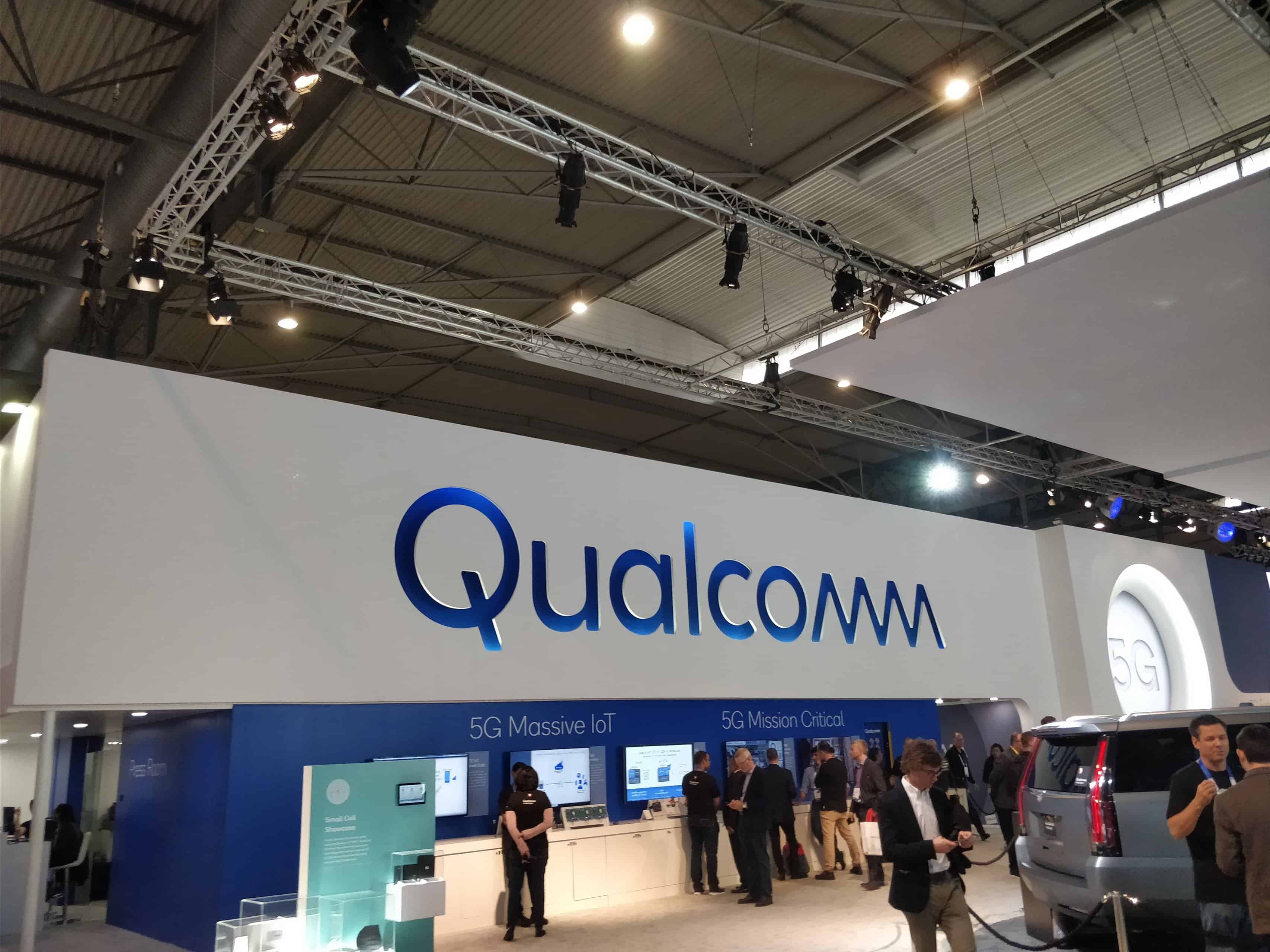 Techzinenlbe's tweet card. Het bedrijf komt met een 8-core variant van de Snapdragon X Plus-processor, bedoeld voor laptop-kopers met een kleinere portemonnee.