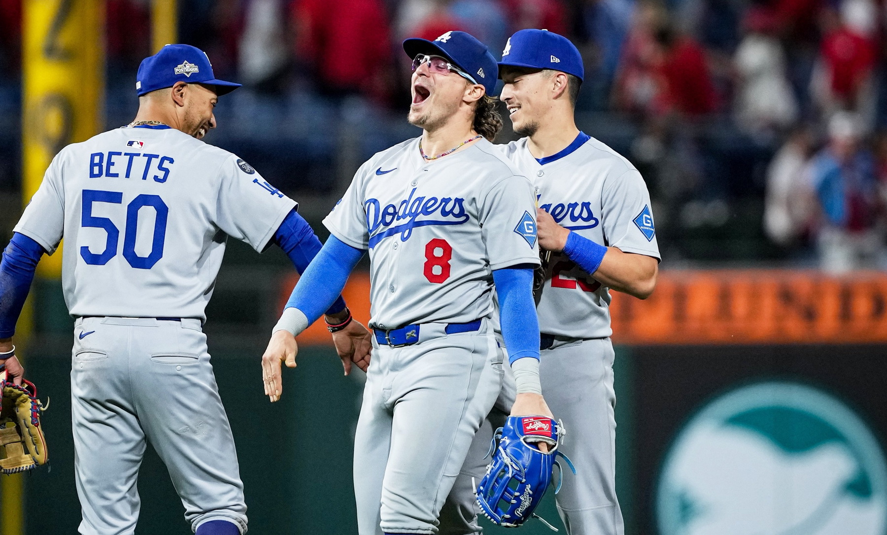 DodgersDigest's tweet card. (Via @Dodgers) The Dodgers continued to carry specialists and three catchers for their 2025 NLDS roster, but now with a seven-game series for the 2025 NLCS a