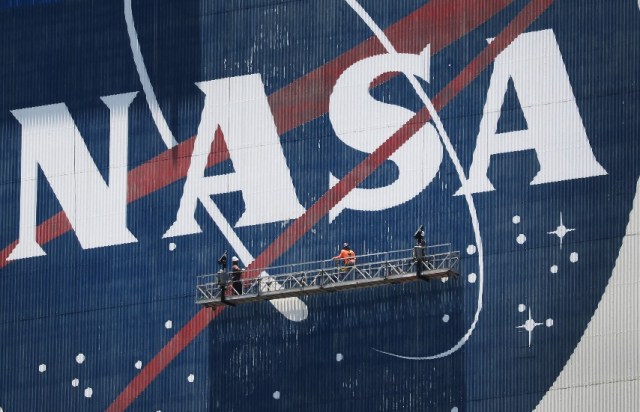 CyberStructures's tweet card. Top officials at NASA say the agency is facing increasing attempts by foreign hackers to target sensitive information as it works to improve its IT security during the COVID-19 pandemic.“…