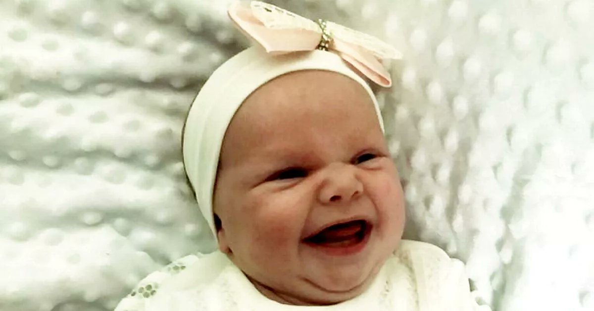 notebooklive's tweet card. Summer Nash, 17,  Hayden Shea, 18, of Rhyl, North Wales, were expecting a little boy based on multiple pregnancy scans - but instead were surprised by a girl