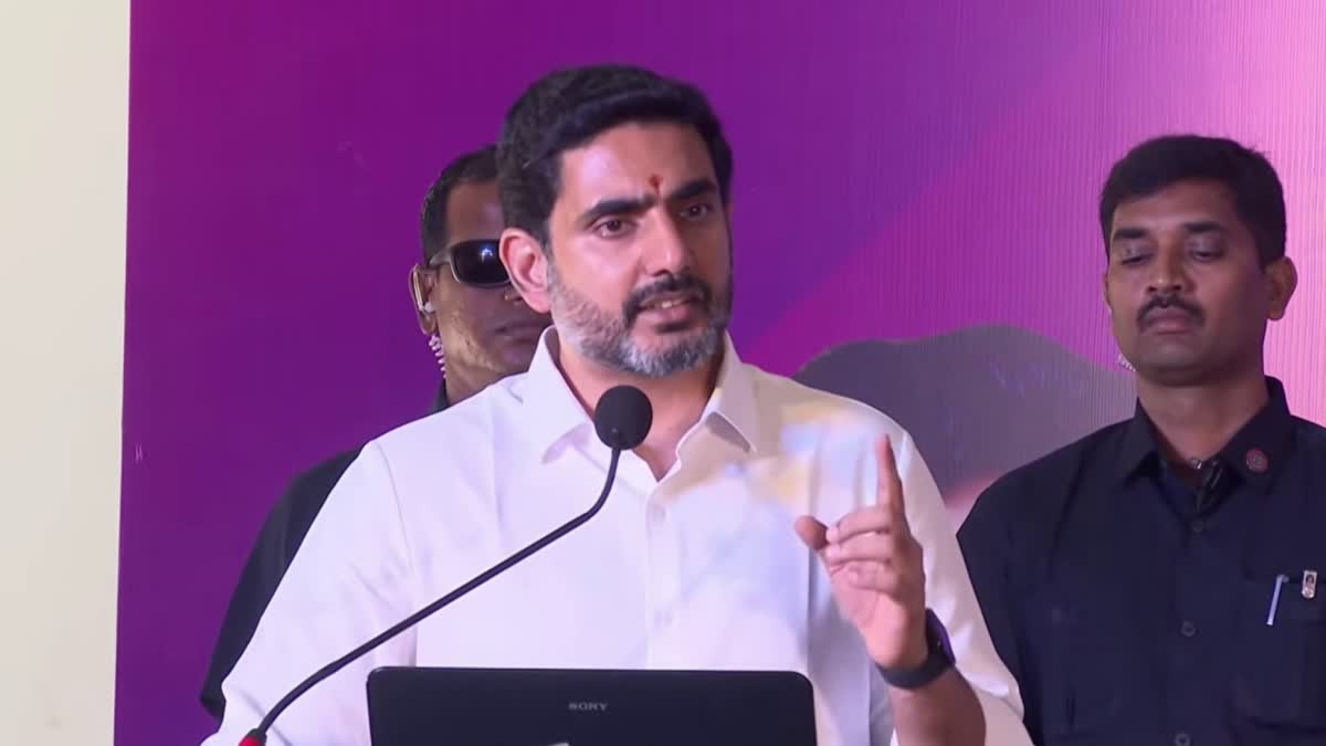 ETVBharatAP's tweet card. భారత్‌లో అతిపెద్దదైన స్టీల్‌ప్లాంటు విశాఖకు రాబోతోంది - పెట్టుబడుల్లో దాదాపు 50 శాతం విశాఖకు రాబోతున్నాయి - అందరూ కలిసికట్టుగా నిలబడితే మనల్ని ఎవరూ ఆపలేరన్న మంత్రి లోకేశ్