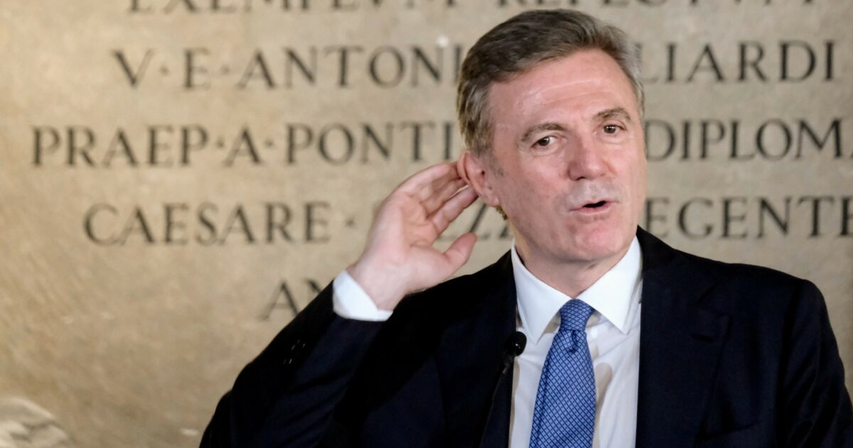 criticalvas's tweet card. Leggi su Il Fatto Quotidiano l'articolo in edicola "Paragon, spiato anche Cattaneo: “Virus nel telefono”" pubblicato il 12 Ottobre 2025 a firma di Carlo Di Foggia e Valeria Pacelli