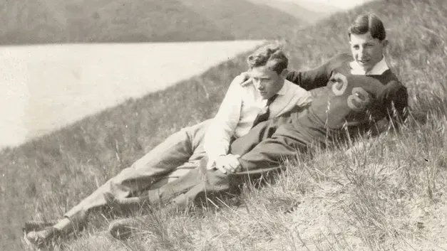 EdgeMediaNet's tweet card. Hugh Nini and Neal Treadwell, renowned for their groundbreaking photobook 'Loving,' have released "Loving II: More Photographic History of Men in Love, 1850s–1950s"
