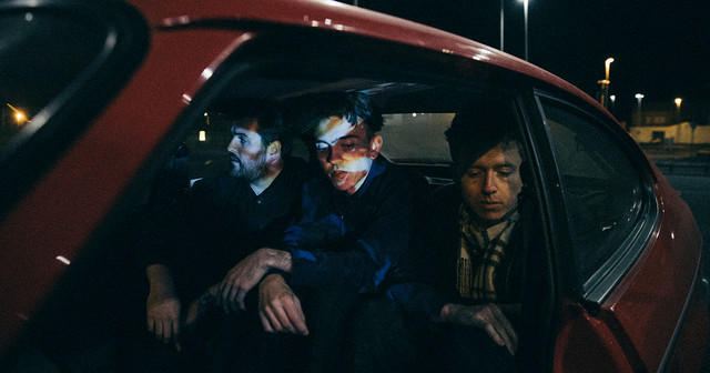 JAWSJAWSJAWSSS's tweet card. Official website for the band JAWS. Get tour dates, music, videos, merchandise and more.