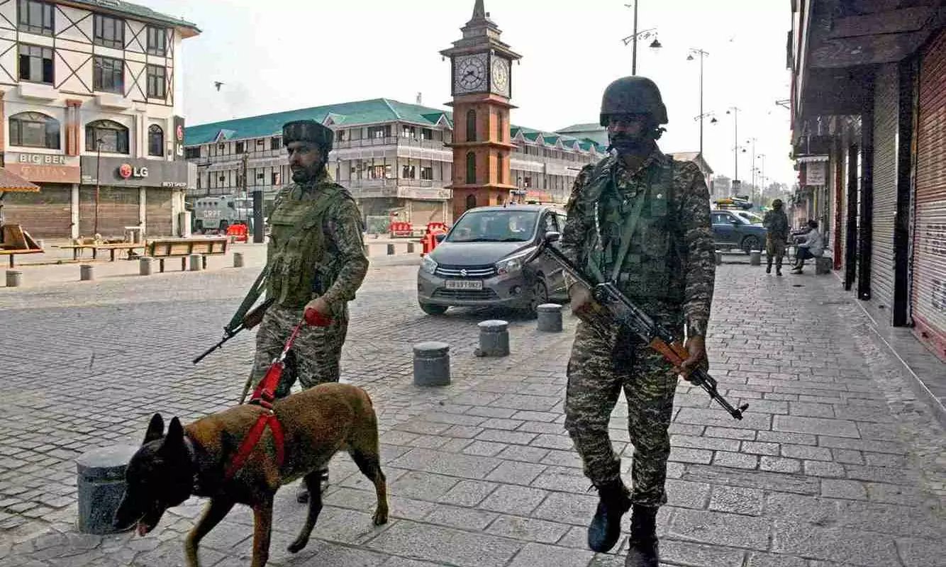 TheFederal_News's tweet card. Mohammad Yousuf Katari arrested for aiding terrorists involved in Pahalgam attack; damaged phone charger recovered during Operation Mahadev leads to breakthrough