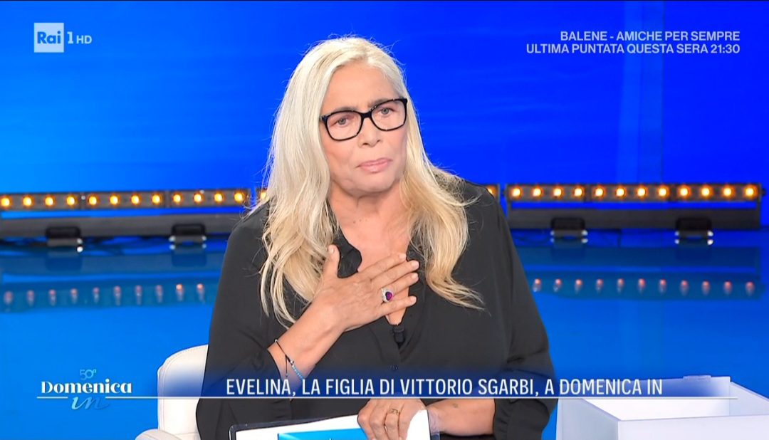 BlogSocialTv1's tweet card. Mara Venier rimprovera Evelina Sgarbi a Domenica In: “È tuo padre, dovevi correre da lui”. Scoppia il dibattito sui social.