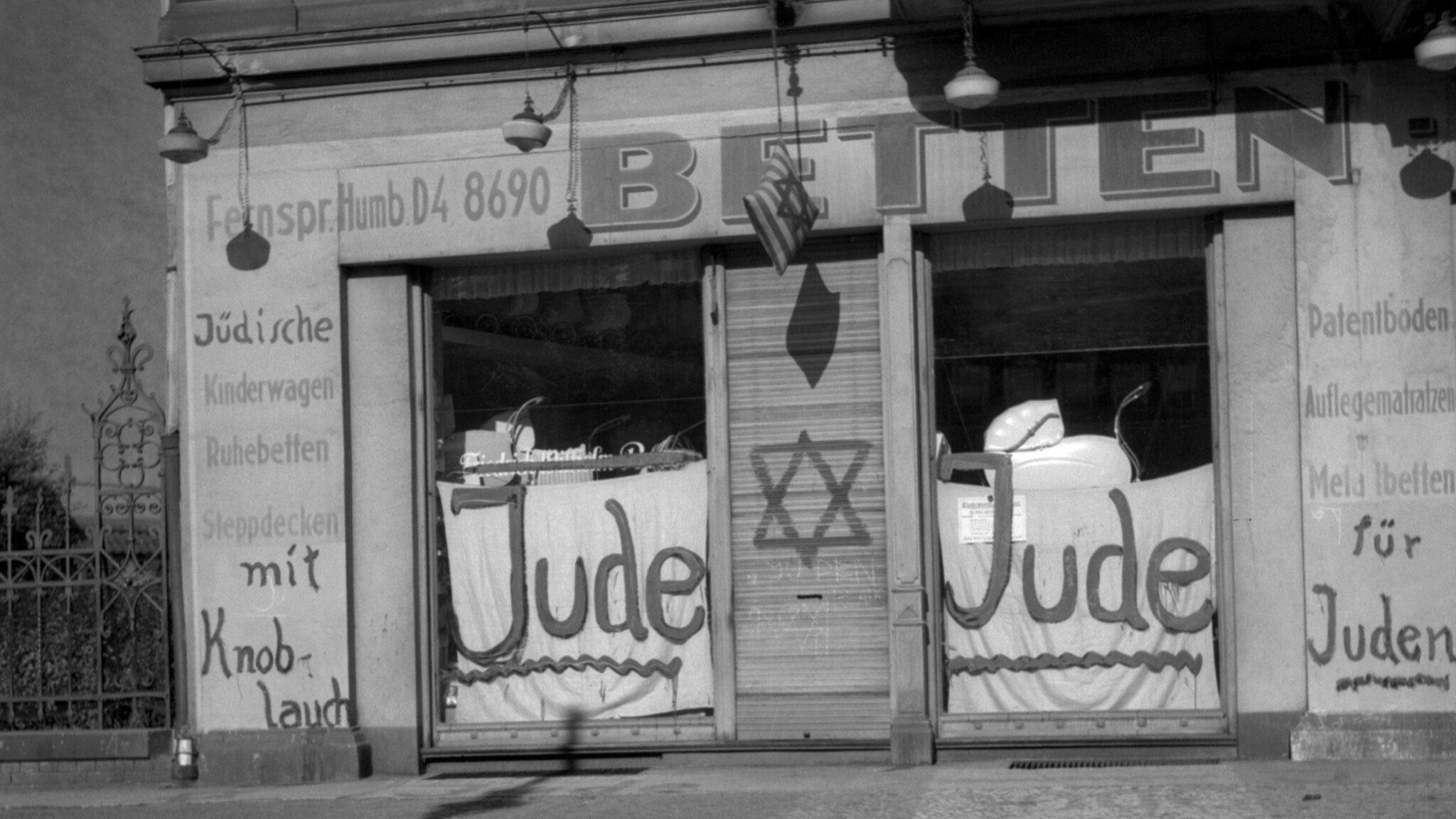clarionproject's tweet card. L.A. police are investigating possible hate crime after yellow swastika was spray-painted on Mitzvahland Judaica door, Jewish religious store.