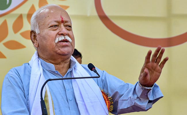 inside_rss's tweet card. Rashtriya Swayamsevak Sangh (RSS) chief Mohan Bhagwat on Sunday emphasised on the benefits of yoga, saying yoga was earlier ignored and called "Jaadu Tona (black magic)" but today it is celebrated...