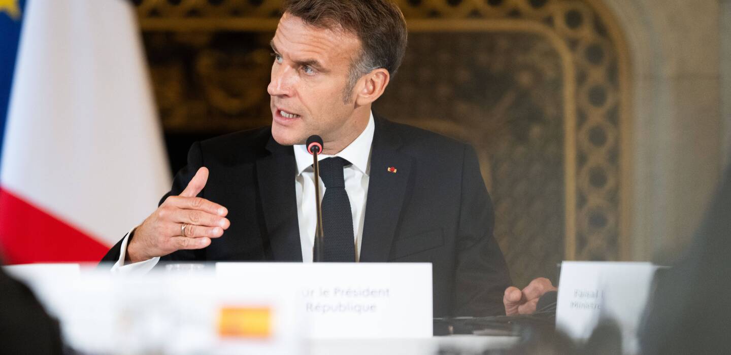 PhilippeCAVAT's tweet card. Le président sera en Egypte lundi pour célébrer l’accord trouvé entre le Hamas et Tel-Aviv. Paris ne semble pas si hors-jeu diplomatiquement