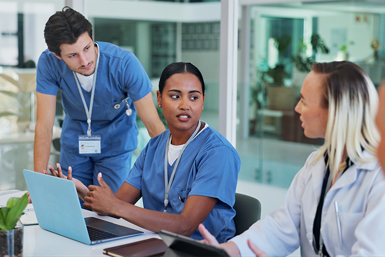Radius_Staffing's tweet card. Nurse Practitioner autonomy is expanding. Learn how new state laws impact staffing, compliance, and care delivery models.