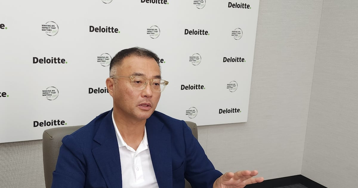 compu4n6's tweet card. Deloitte Baek says cybersecurity determines survival, urges one-stop prevention-to-recurrence systems Deloitte leader Baek urges firms to build full‑lifecycle cyber defenses as AI multiplies attack...