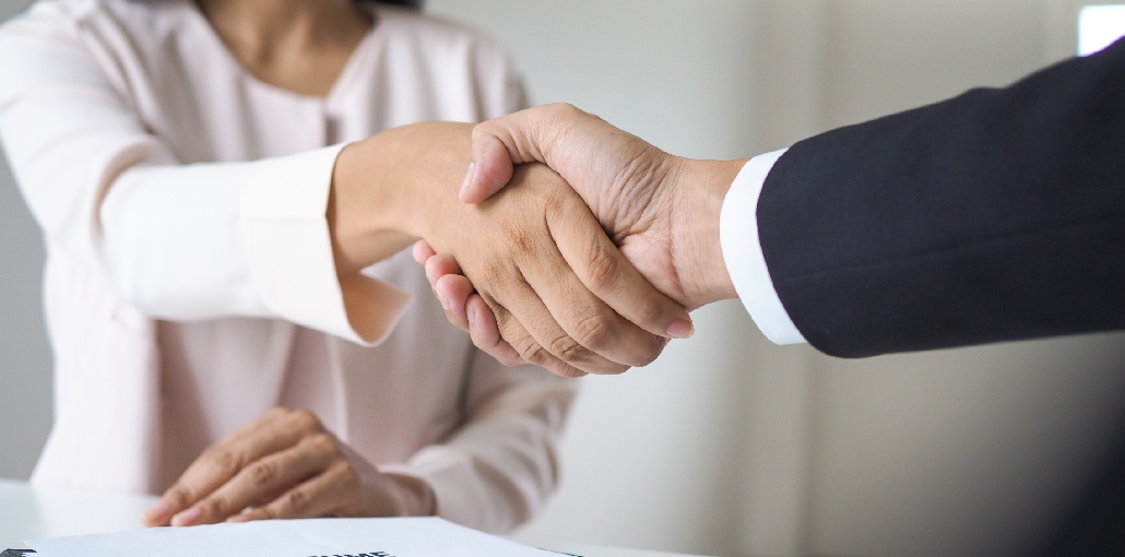 techtrendworld's tweet card. How to prepare for a next job interview: essential tips, job description and think about how your skills, knowledge and personality...