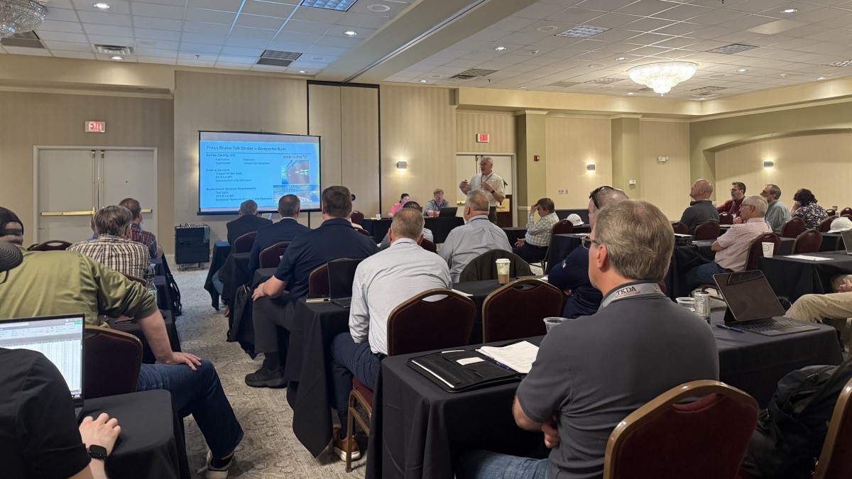 ShortSpanSteel's tweet card. The SSSBA presented cost-effective, modular steel solutions for short span rail bridges and overpasses to address the evolving needs of rail infrastructure owners and designers.