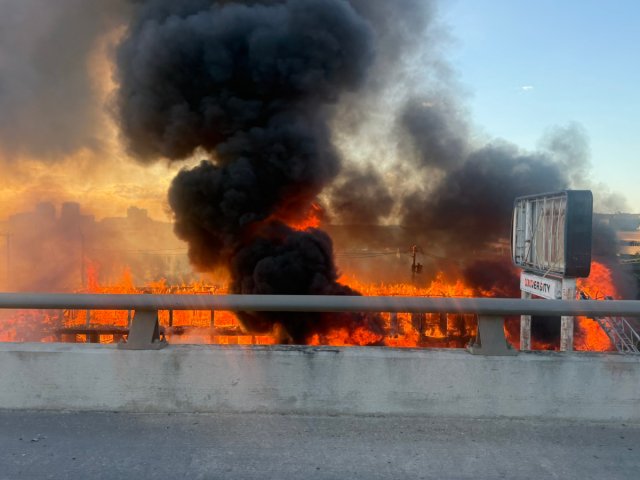 ATXAggregator's tweet card. Fire Destroys Vacant Motel Near UT Austin Campus A significant 5-alarm fire tore through an abandoned motel and restaurant along Interstate 35 near Dean Keaton Street in central Austin Sunday, prom…