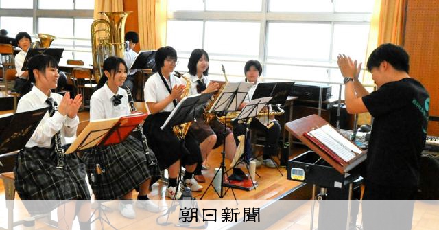 yukari_uo's tweet card. 　吹奏楽コンクール京都府大会が迫った7月中旬の土曜日。　府中部の山あいにある南丹市立殿田中学校の音楽室に、交響詩曲「西遊記」（福島弘和作曲）のリズミカルなサウンドが響いた。　殿田中吹奏楽部の部員は16…