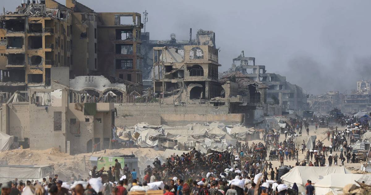 _hudsonc's tweet card. After Hamas militants in Gaza and other Iranian-armed allies took punishing blows throughout a two-year war regional melee since Oct. 7 2023, analysts say war-torn Sudan could provide an unlikely...