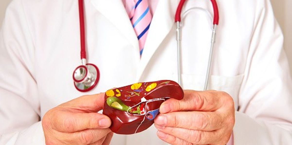PharmacyBiz's tweet card. NHS liver scanning trucks are saving lives by detecting cancer early in high-risk groups. With over 8,000 flagged for further checks, the focus on prevention is crucial. Are you or a loved one at...