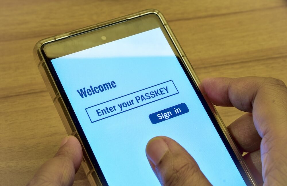 M_r_R_o_b_o_t_'s tweet card. Just in time for holiday tech-support sessions, here’s what to know about passkeys.
