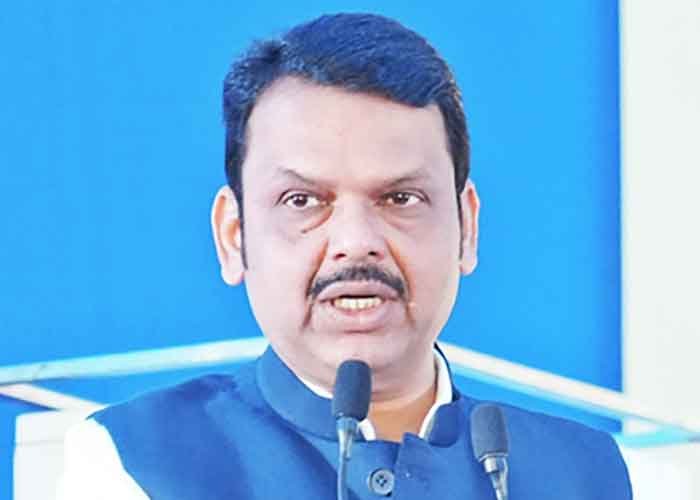 yespunjab's tweet card. Maharashtra announces Rs 6,000 Diwali gift, Rs 12,500 festival advance, and salary difference for 85,000 MSRTC employees.
