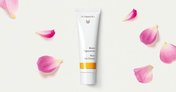 Getmefreesample's tweet card. Do you want to try a free Dr Hauschka Rose Day Cream sample? Here is how you can get a sample by post in the UK. Available while supplies last.