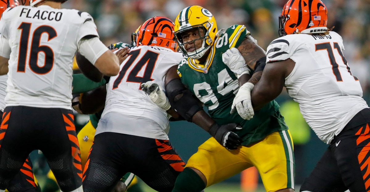 acmepackingco's tweet card. Karl Brooks played 51 snaps at defensive tackle versus the Bengals, tying a 2025 high at the position.