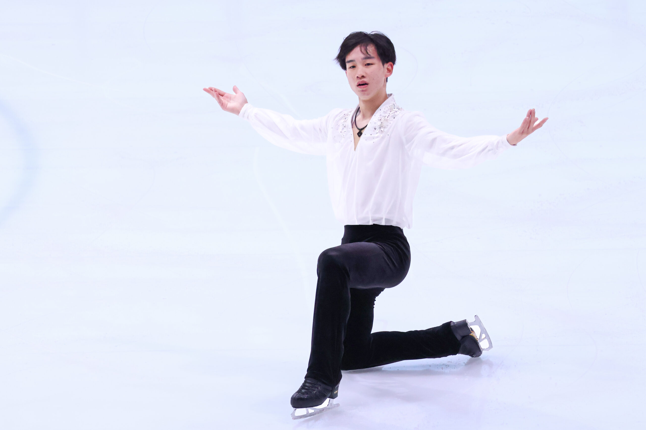 DeepEdgePlus's tweet card. 　フィギュアスケートのフリーのみで争う東日本学生選手権は12日、東京辰巳アイスアリーナで行われ、男子は大中惟吹（東洋大）が100.10点で7位となった。 　大中の演技詳細とコメント全文は次の取り。（取材・高橋未羽） ー本 […]