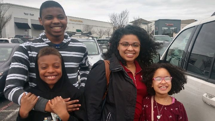 Dee_awesome1's tweet card. Hi, my name is Elysse Young and I'm a mother with 3 kids, we recently moved to Texas about 10 m… Elysse Young needs your support for Help Young Family in need