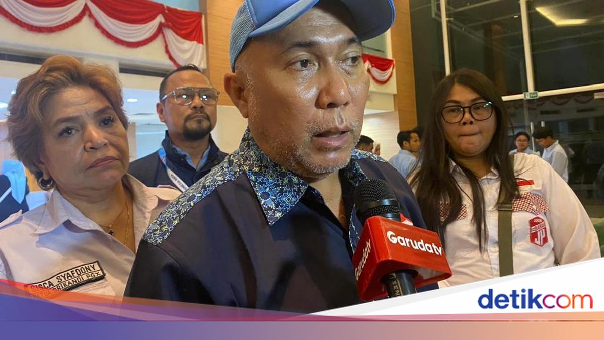 detikcom's tweet card. Relawan Prabowo dan Gibran bentuk tim siber untuk melawan fitnah terkait program Makan Bergizi Gratis. Mereka akan mengawasi SPPG dan kontra narasi negatif.