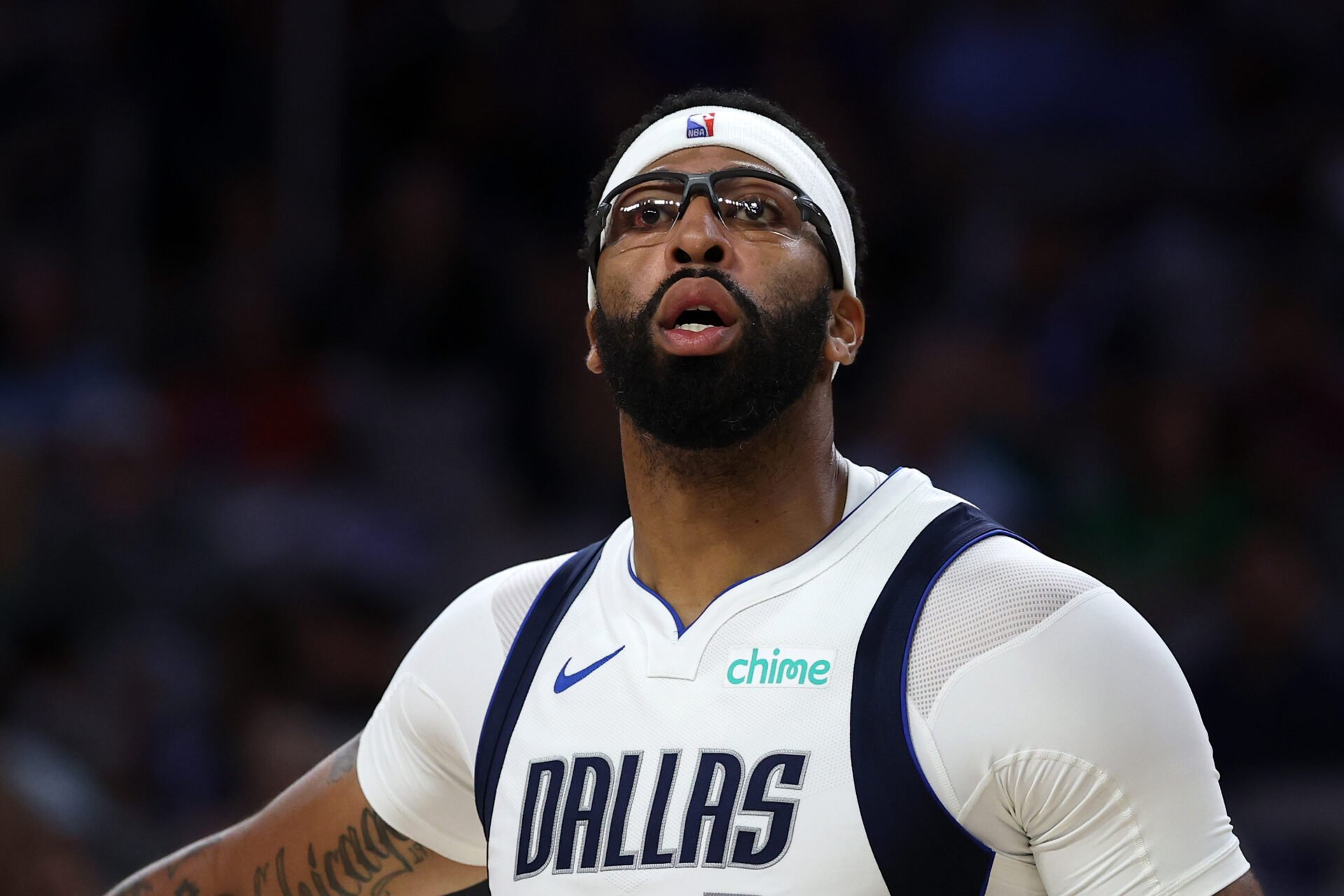 HoopAnalysisNet's tweet card. Can the Dallas Mavericks win the title this season?