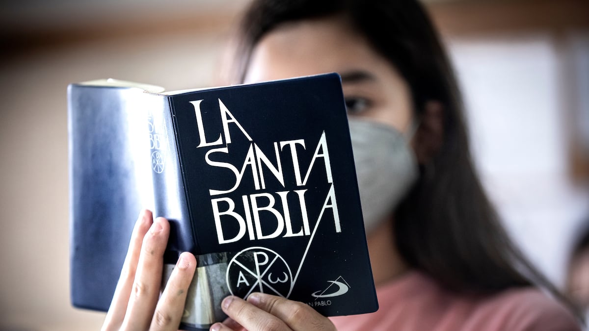 Learning2Flow's tweet card. Igualdad entre hombres y mujeres, denuncia de la pobreza y ecologismo: la Conferencia Episcopal presenta el nuevo diseño de la materia, cuyo contenido elabora la Iglesia, e invita a la comunidad...