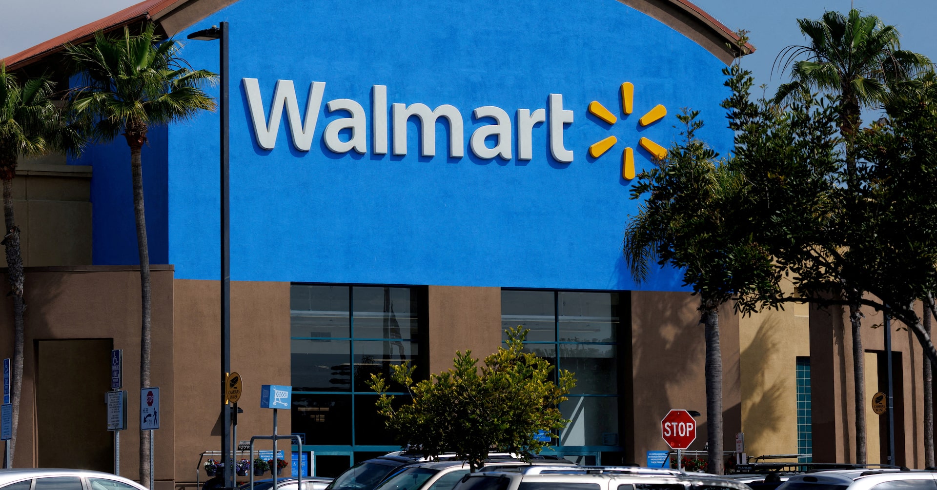 jimkaskade's tweet card. Walmart said on Tuesday it was partnering with OpenAI to enable customers and Sam's Club members to shop directly within ChatGPT, using the AI chatbot's Instant Checkout feature.