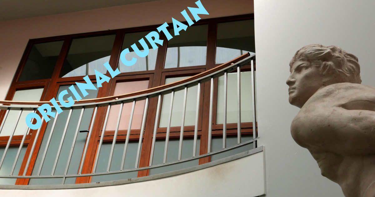 PromotingBox's tweet card. Our original window plays the role of curtain very simply. It is hygienic and convenient to use.