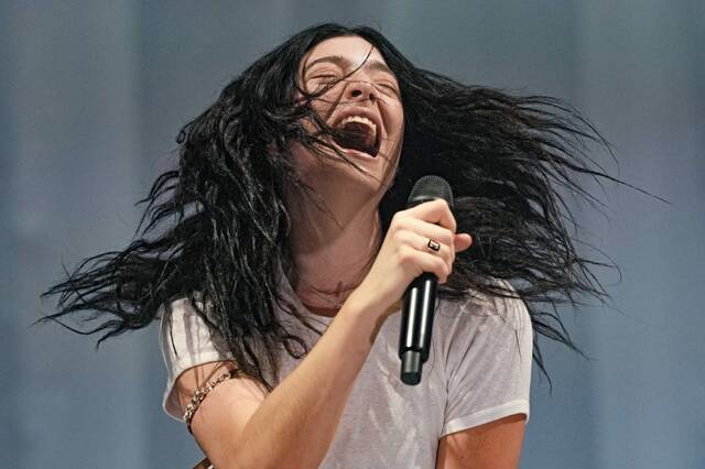TribLIVE's tweet card. A trio of women, all with sold-out arena shows, headline the top Pittsburgh concerts in October. Top concerts Oct. 3: Lorde, The Japanese House, Chanel Beads at Petersen Events Center Lorde, the...