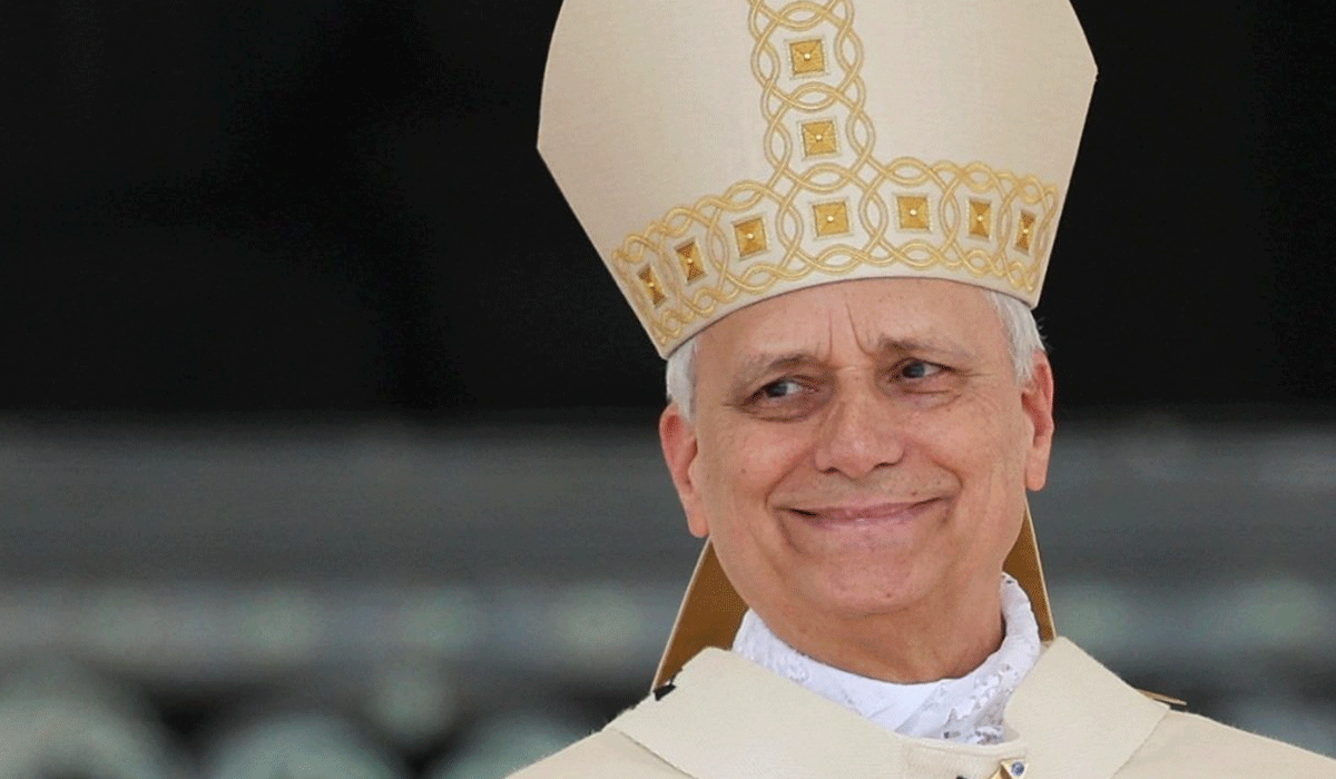 mcsweeneys's tweet card. Anytime you arrive at an event dressed similarly to another guest, things can feel a bit awkward. But the Vatican is notoriously secretive. You had...