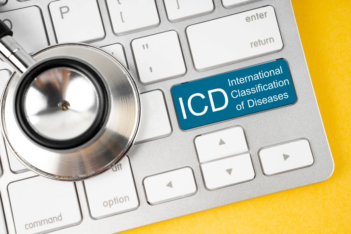 aapcstaff's tweet card. New updates aﬀect speciﬁc conditions and some bigger-picture coding conventions. The Centers for Medicare & Medicaid Services (CMS) and National The ICD-10-CM Oﬃcial Guidelines for Coding and...