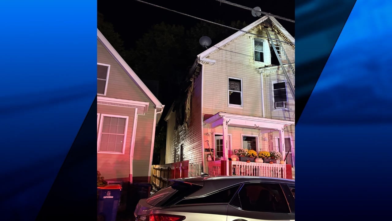 ABC6's tweet card. The Massachusetts Department of Fire Services said a New Bedford woman died from her injuries sustained in a house fire on Oct. 9.  (courtesy: New Bedford Fire Department)NEW BEDFORD, Mass. (WLNE) —...