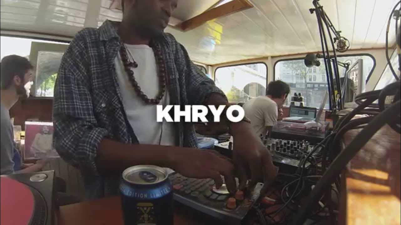 Oper_8's tweet card. Khryo • SP404 Lofi Live Set • Le Mellotron