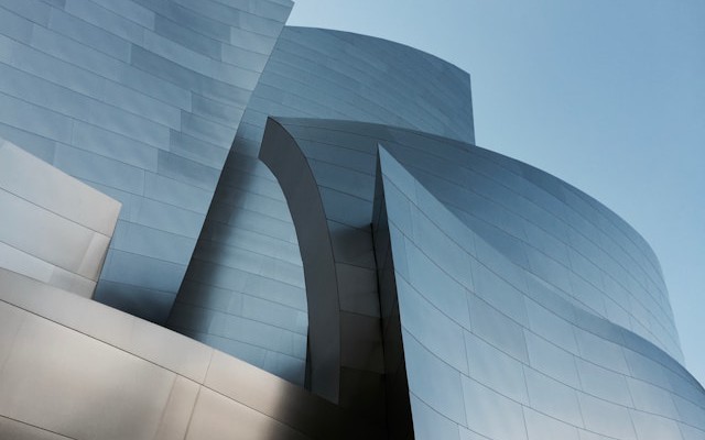 foxbook's tweet card. AI can accelerate development, but without guidance, it risks deepening architectural debt—with solid context and prompts, it can help strengthen architecture.