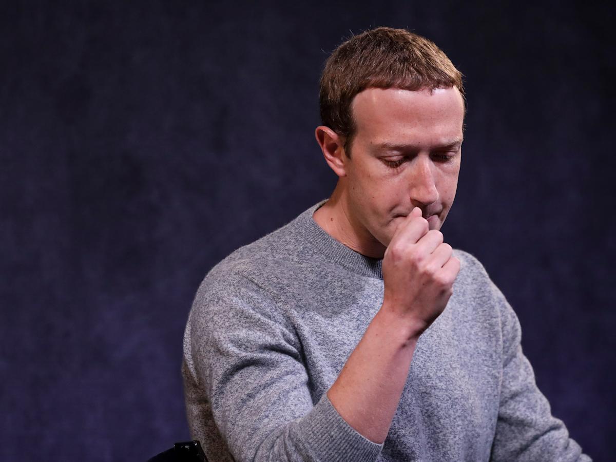 SQL_Viking's tweet card. Mark Zuckerberg reportedly said managers should not be rewarded for creating larger teams, according to Command Line.