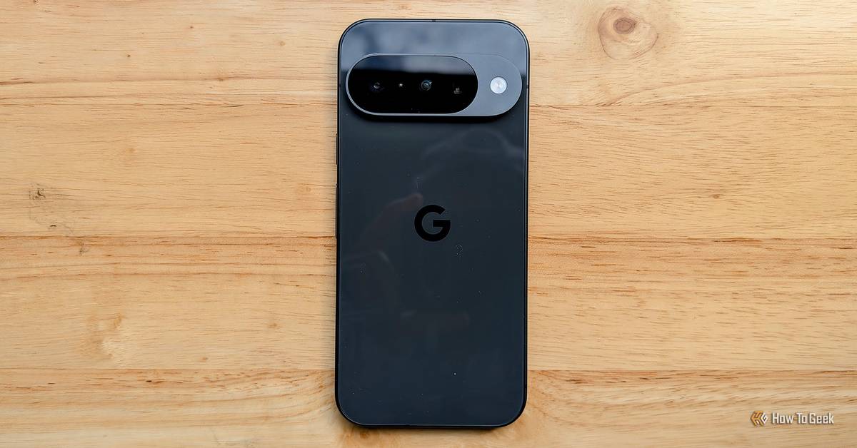 howtogeek's tweet card. If the Pixel 10 is a flagship, we need to redefine what "flagship" means.