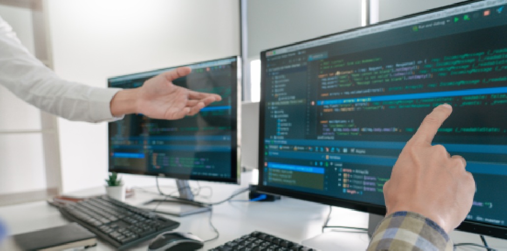 techtrendworld's tweet card. Extending an existing software development team raises new points to consider, Whether to outsource the workload or recruit developers for an in-house team