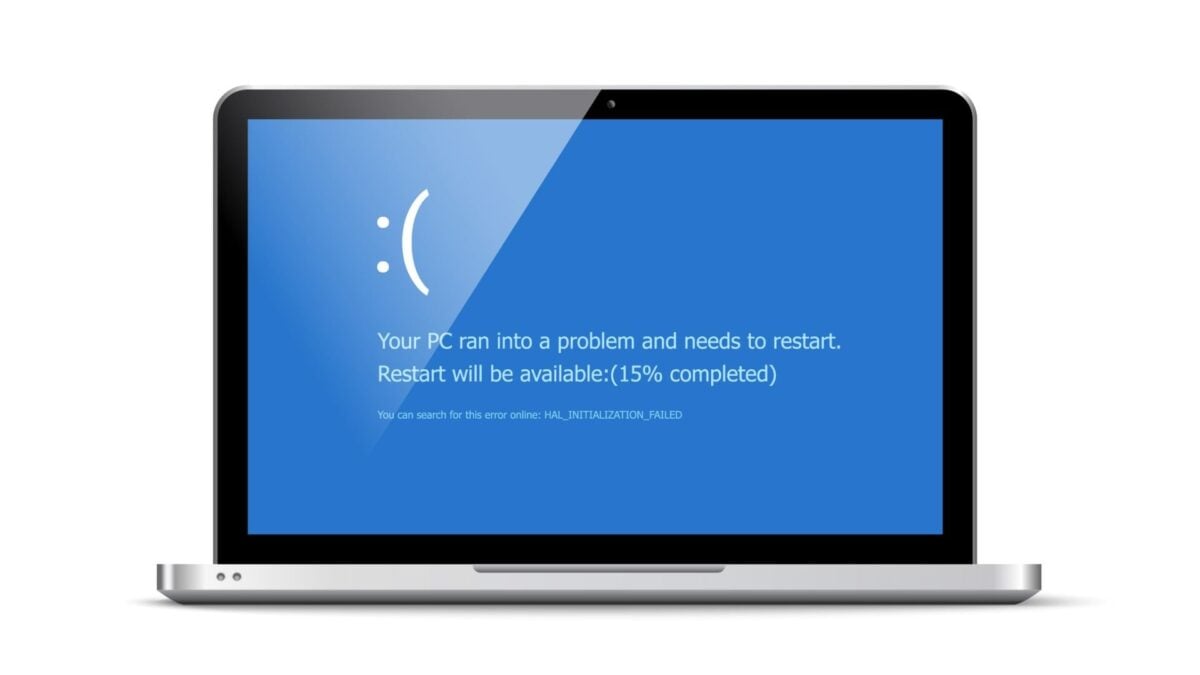 Pixel__Byte's tweet card. Planes are grounded, hospitals cancel operations, 911 services have failed, but a fix from Crowdstrike has been deployed