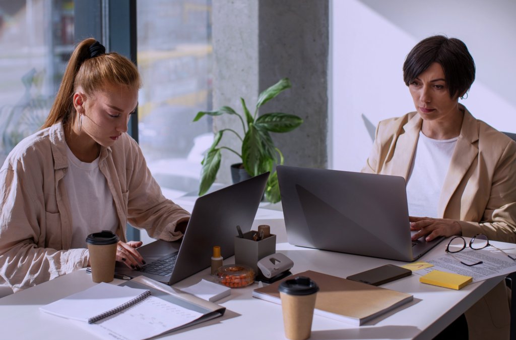 WebWork_Tracker's tweet card. Companies of all sizes face lots of challenges in their day-to-day operations. There are ones like time theft, which most business owners are well aware...