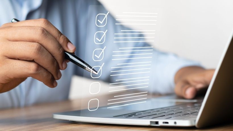 elearnindustry's tweet card. K-12 assessment solutions, leveraging digital and online tools, improve student performance by offering standards-aligned assessments.