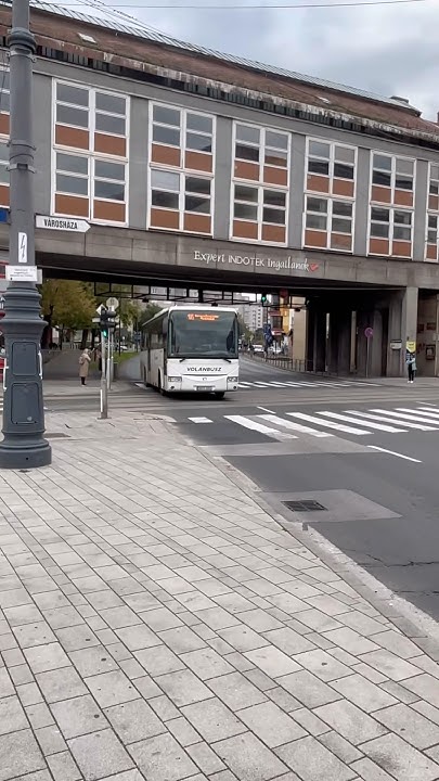 kzoltan87's tweet card. Iveco Crosway halald a cetrumnál #youtube #algorithm #youth #share...