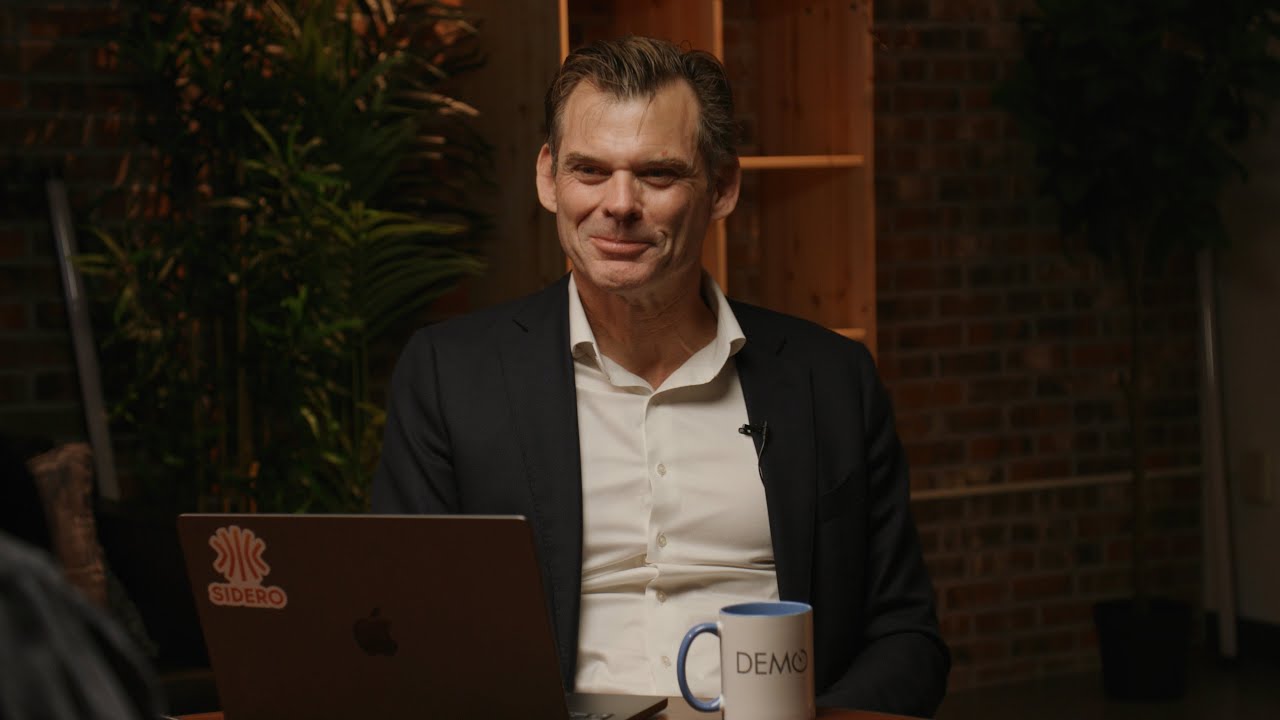 SideroLabs's tweet card. Sidero Labs' Omni makes Kubernetes cluster management effortless