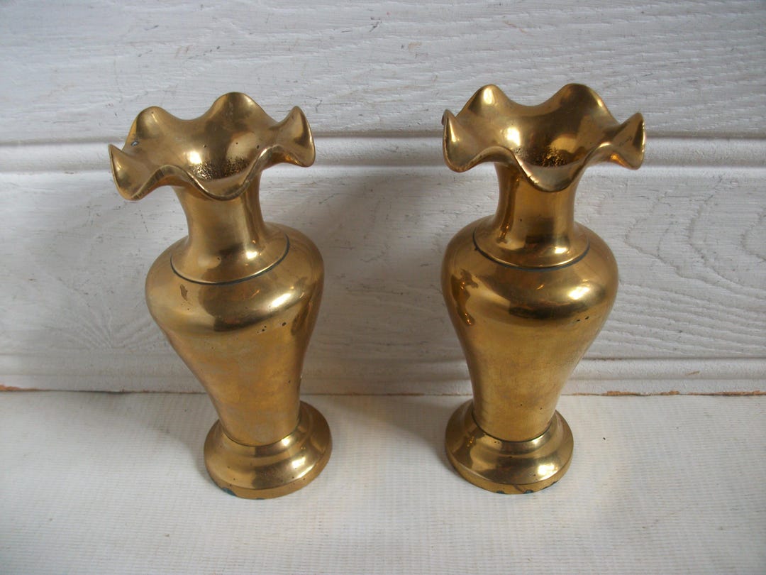Retromagination's tweet card. This Vases item is sold by Retromagination. Ships from United Kingdom. Listed on Oct 16, 2025
