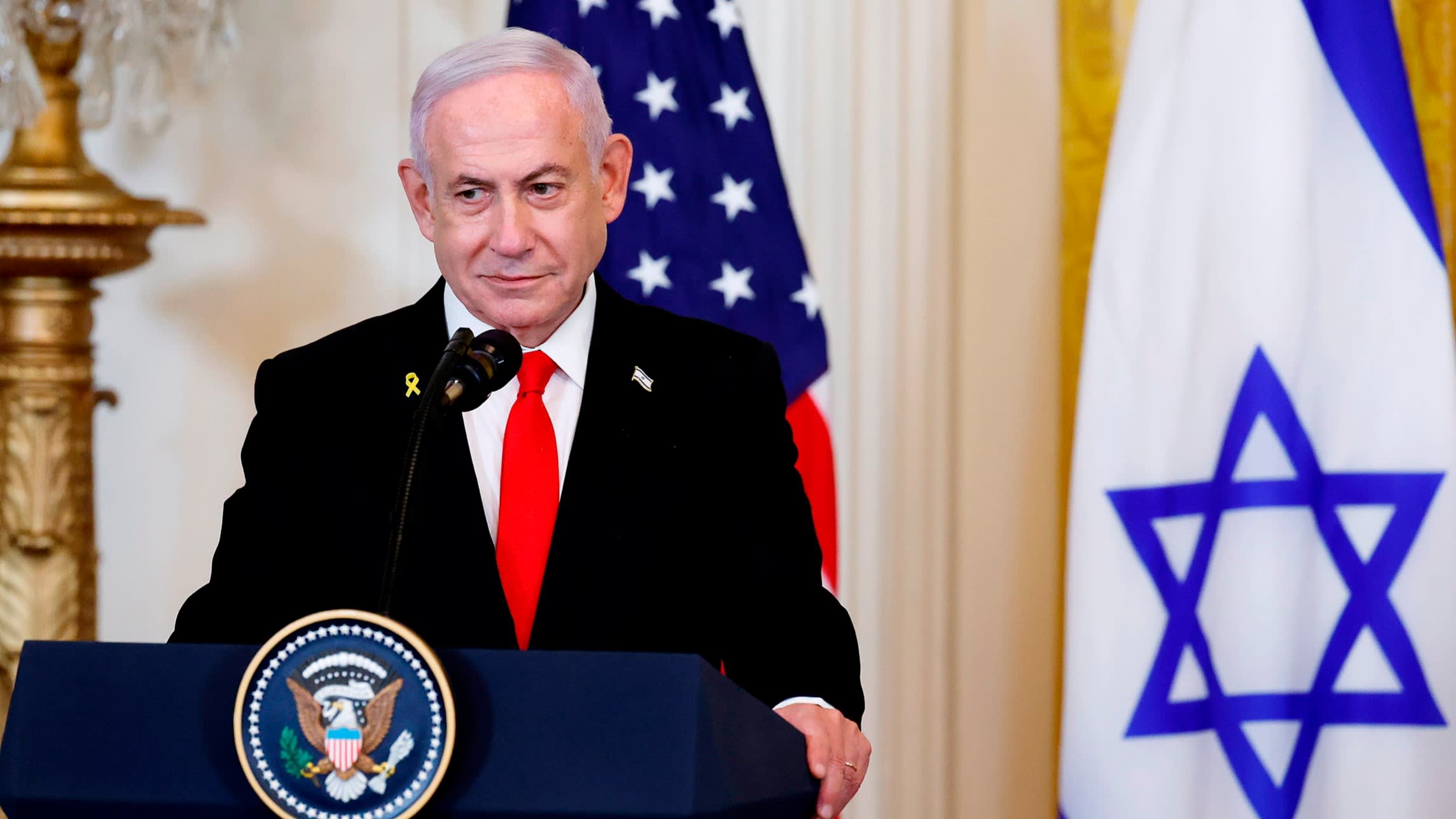 x_delcourt's tweet card. Israeli prime minister makes most explicit comments suggesting he will not seek a lasting truce