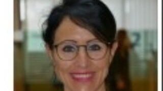 SQL_Lake's tweet card. Verbieten…! Für Frau Dr. Elke Küßner